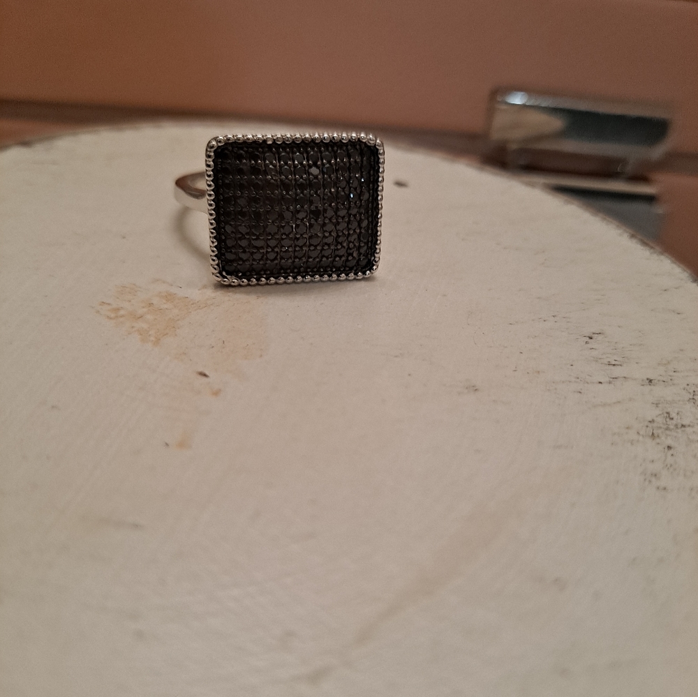 Size 10 ring